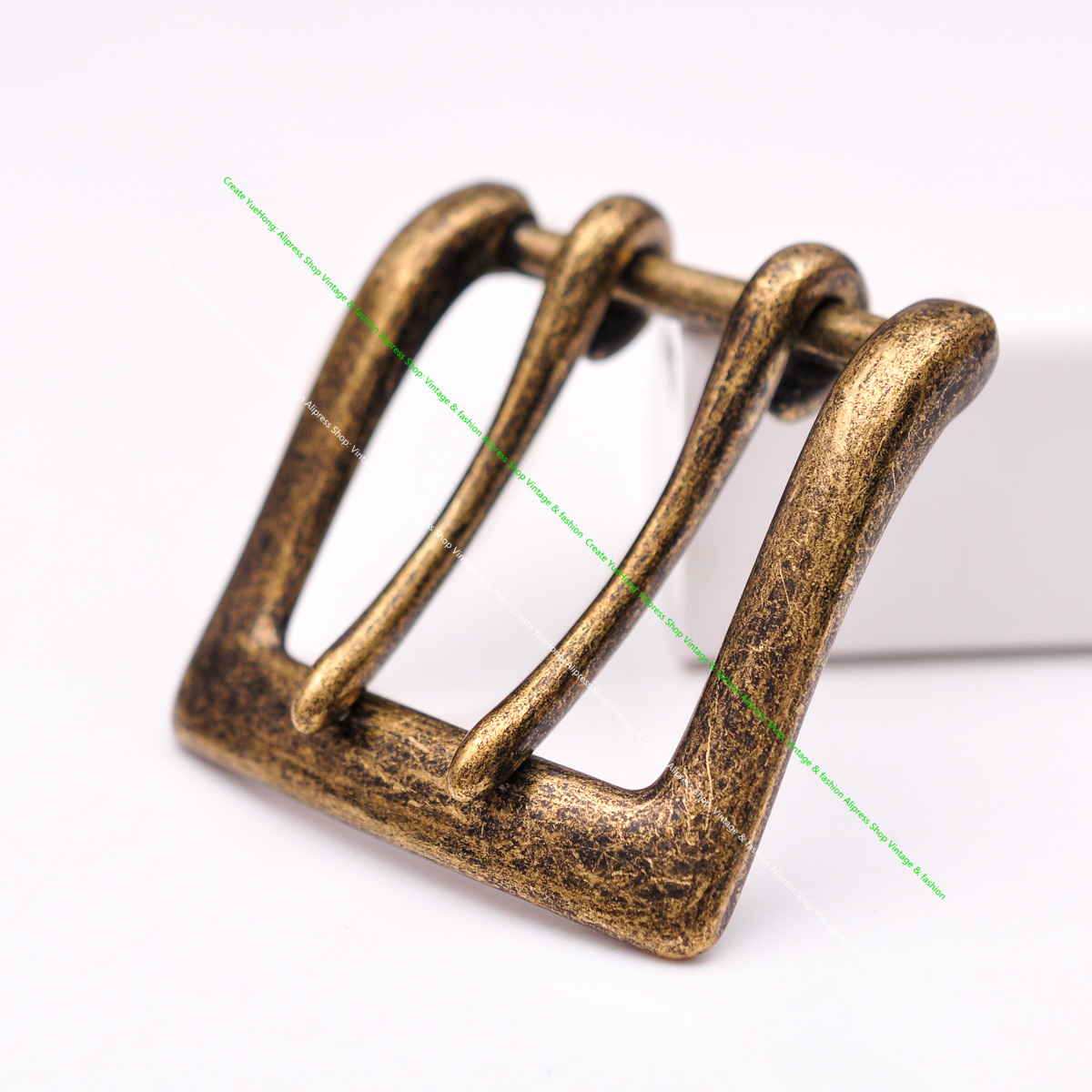 الرجال العتيقة النحاس مزدوجة د - مراجعة Antique Brass Hook وسعره