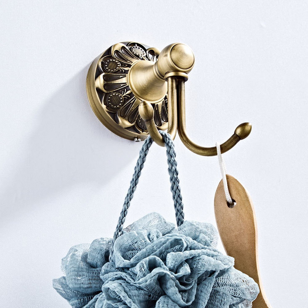 خطافات ملابس نحاسية عتيقة مثبت - مراجعة Antique Brass Hook وسعره